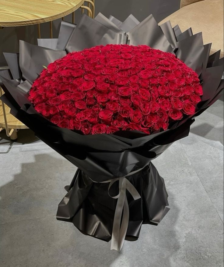 150 Roses Bouquet